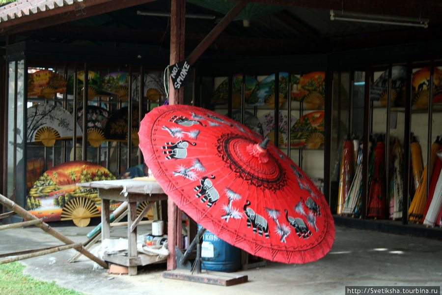 Фабрика тайских зонтиков Чиангмай, Таиланд