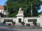 Памятник погибшим в Первую и Вторую Мировые Войны