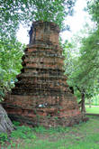 Руины ступы, Парк Суан Сомдет Пхрасинакхарин