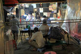 На ночном рынке в Канчанабури