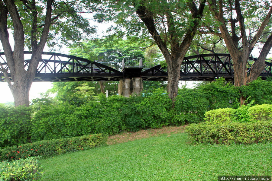 Мост через реку Квай Канчанабури, Таиланд