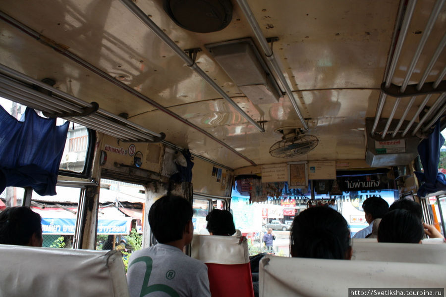 В автобусе до Лаоса Чианграй, Таиланд