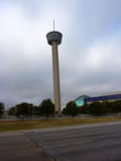 Вид на башню со стороны хайвея №37, за башней здание Convention Center