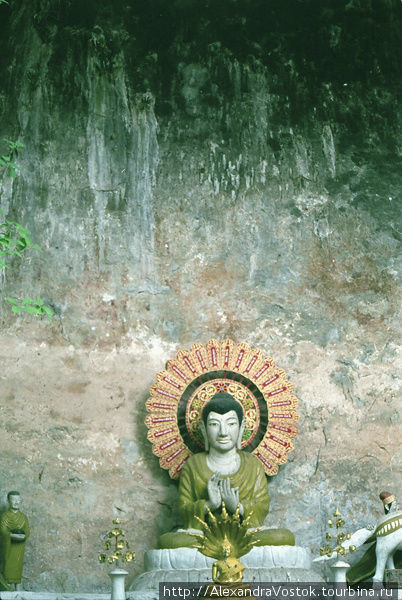 пещера Будды Северный Таиланд, Таиланд