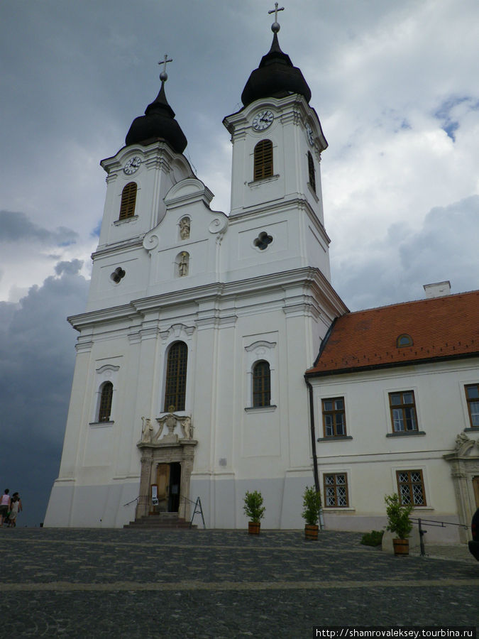 Старинное аббатство Тихань, Венгрия