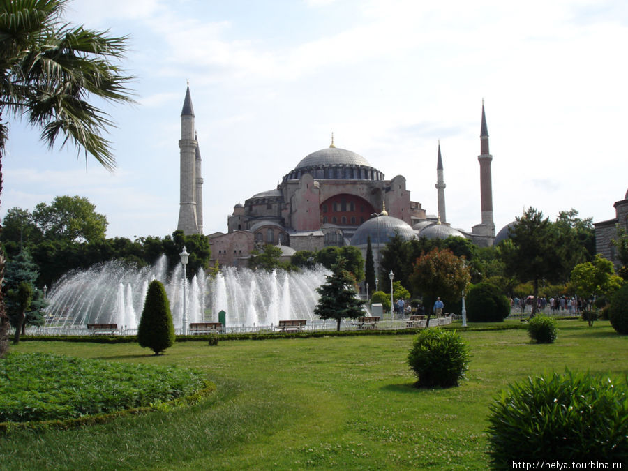 Главная достопримечательность дворец Топкапы Стамбул, Турция