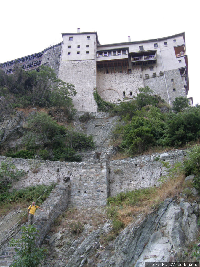 Монастырь крепость Автономное монашеское государство Святой Горы Афон, Греция