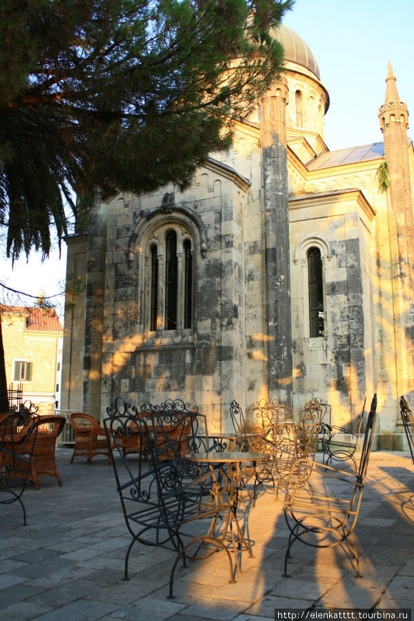 Церковь Святого Михаила Херцег-Нови, Черногория