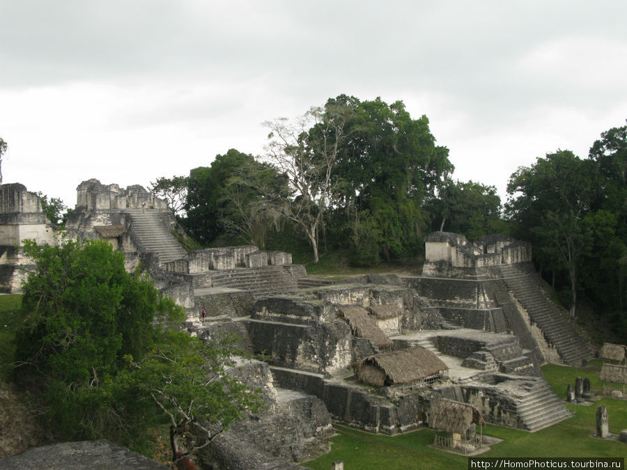 центральное городище Тикаль Национальный Парк, Гватемала