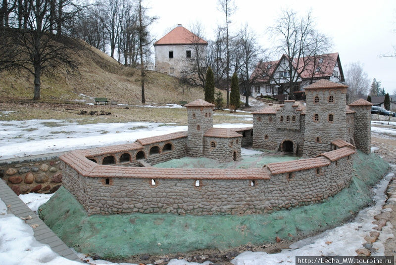 Макет замка в Кандаве Латвия
