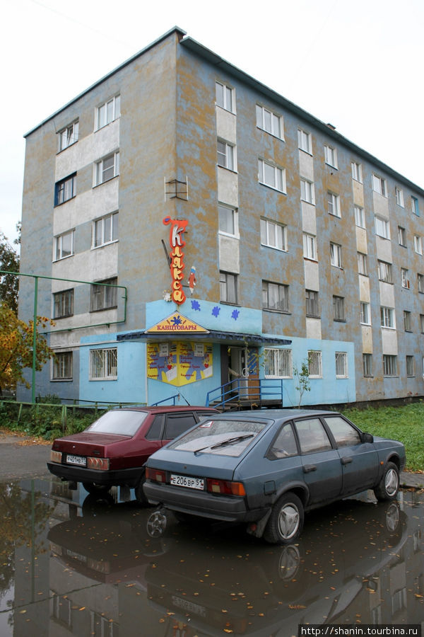 Самый северный и самый старый Кола, Россия