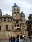 Трирский кафедральный собор, отделанный на редкость богато, был объявлен культурным наследием