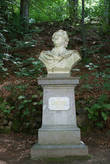 Памятник немецкому поэту Иоганну Вольфгангу Гете