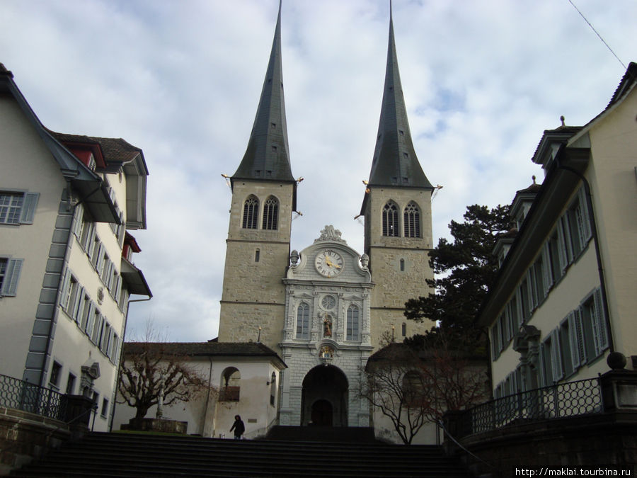 Люцерн. Церковь Хофкирхе. Люцерн, Швейцария