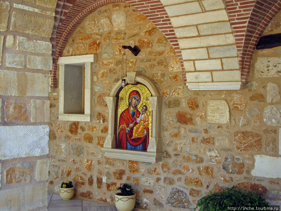 Savathion mon. — типичный православный монастырь Крита Агия-Пелагея, Греция