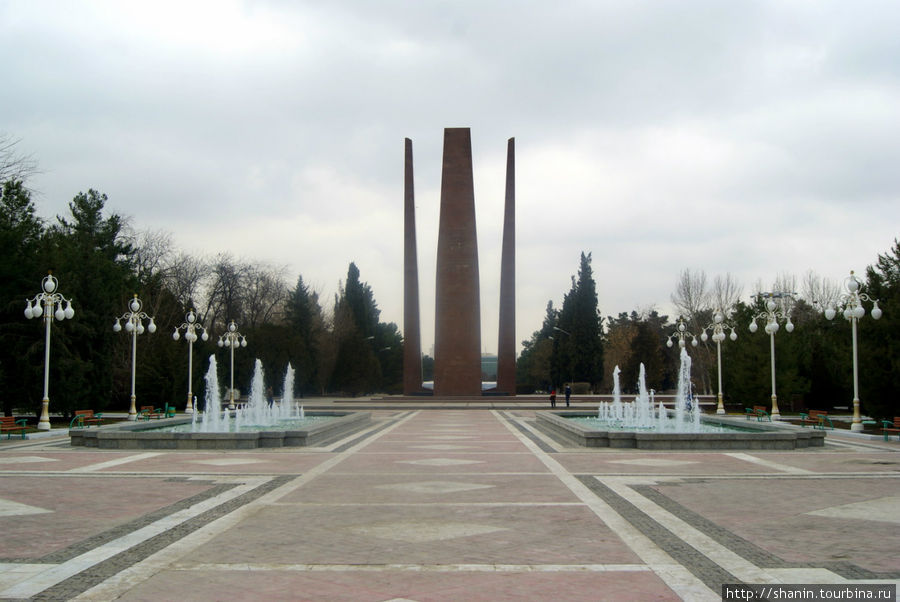 Парк Победы в Ашхабаде Ашхабад, Туркмения