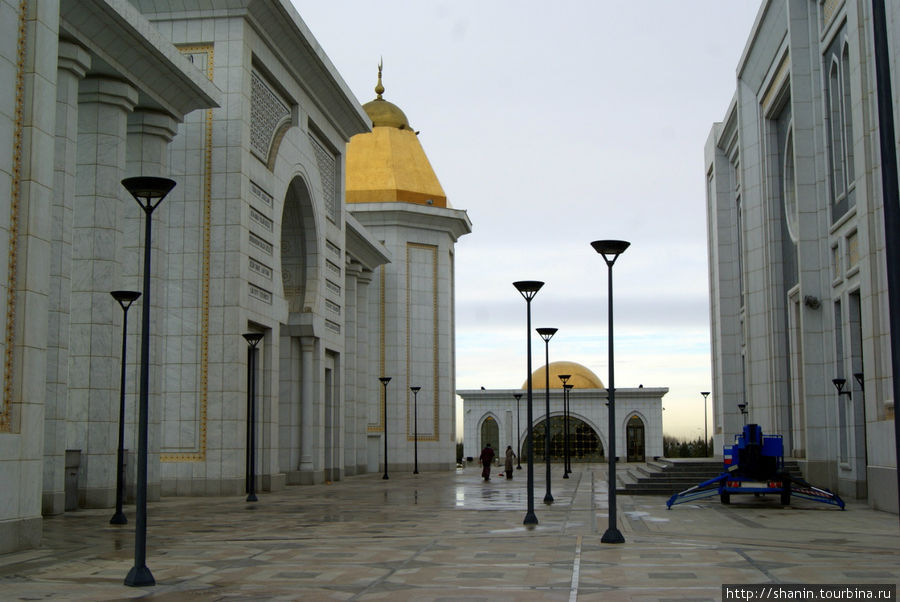 Мечеть Туркменбаши Рухы Кипчак, Туркмения
