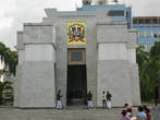 Здесь мавзолей отцов-основателей Доминиканы