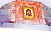 Икона Христа над Святыми воротами.