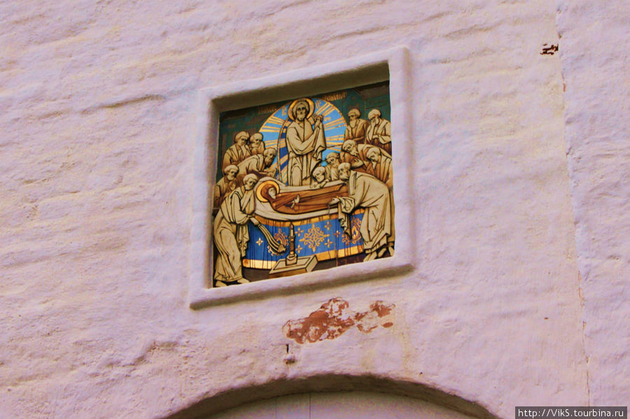 Икона на стене Трапезной палаты.