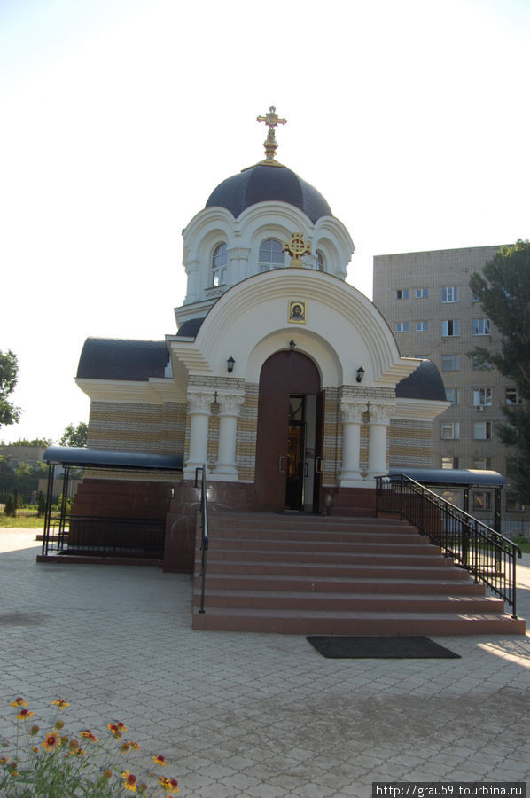 Храм во имя святителя Луки Саратов, Россия