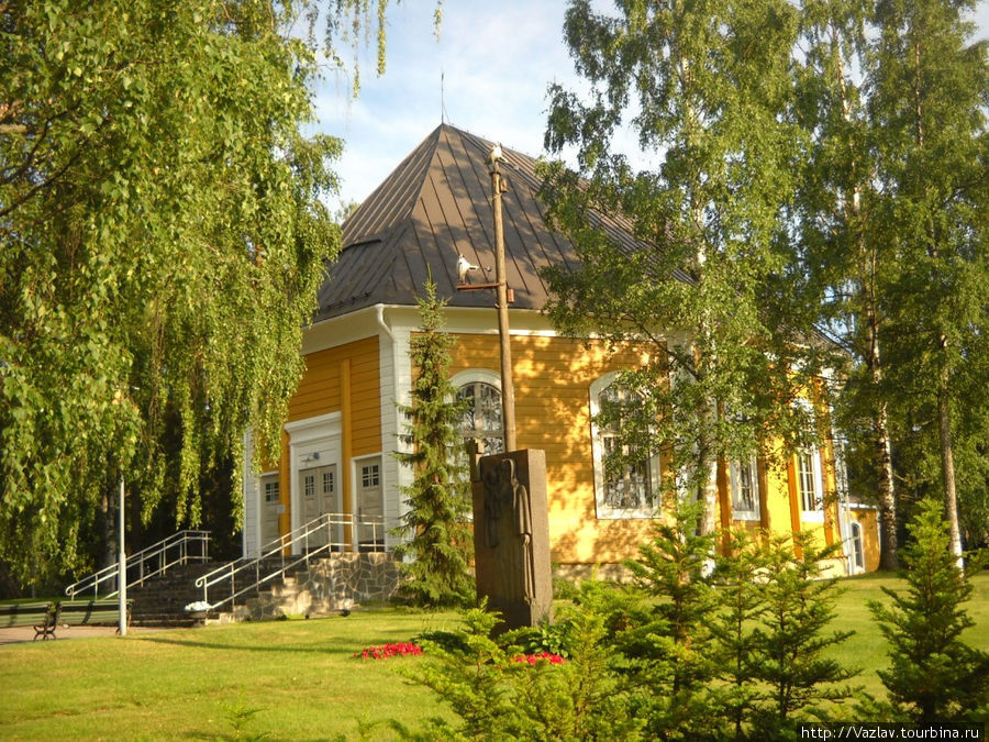 Местная церковь Хейнола, Финляндия