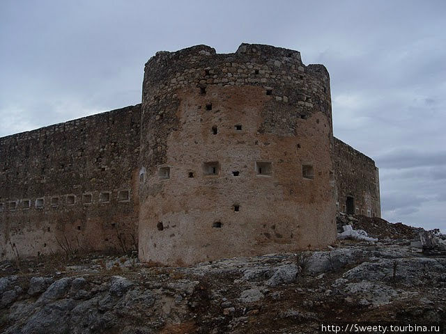 крепость Аптера