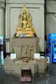 Будда на вокзале Хуалампонг в Бангкоке