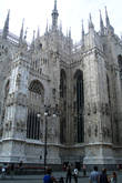 Главный собор Милана (Duomo) — наиболее известное сооружение города
