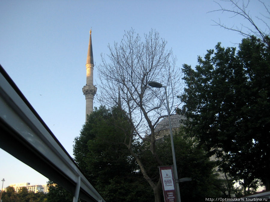 Стамбул из окна экскурсионного автобуса. Советую посмотреть. Стамбул, Турция