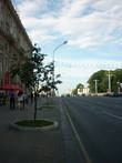 гуляя по центральной улице Минска