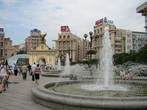 Группа фонтанов на площади Независимости.