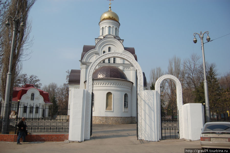 Храм во имя Св. великого князя Владимира
