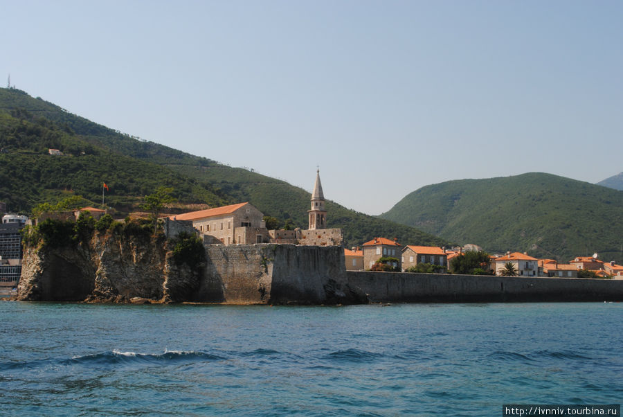 старый город, вид с моря Будва, Черногория