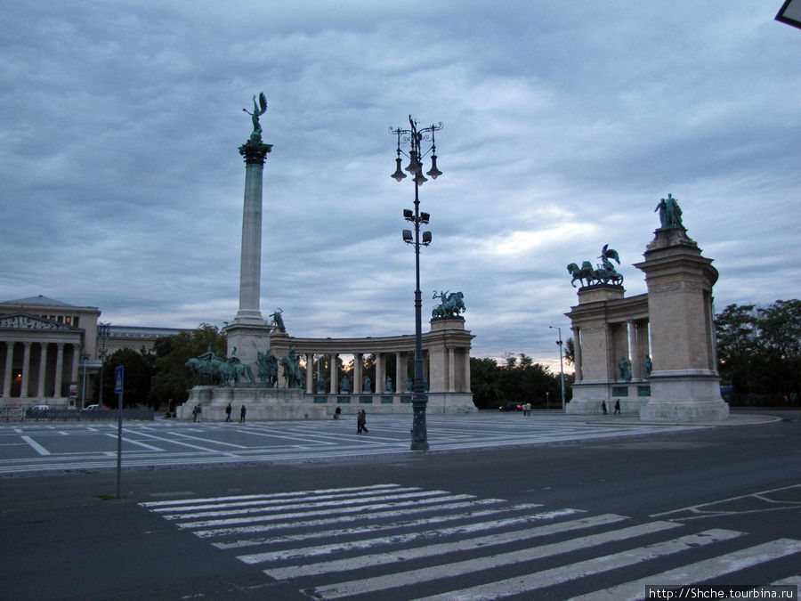 Площадь героев (Praça dos Herois — Hősök tere) Будапешт, Венгрия