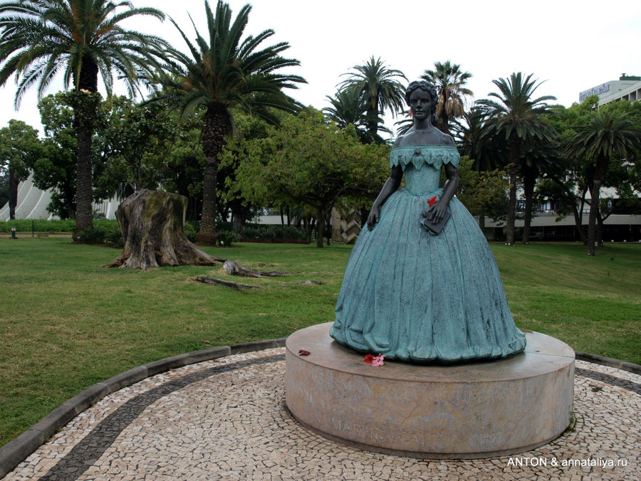 Памятник Сисси. Фуншал, Португалия