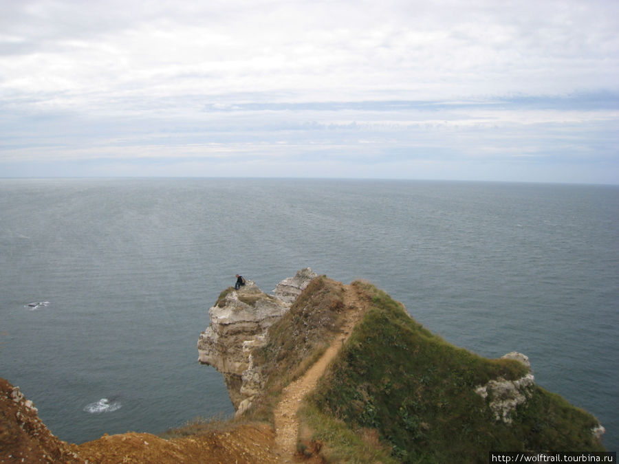 Природные арки прибрежных скал Нормандии Этрета, Франция