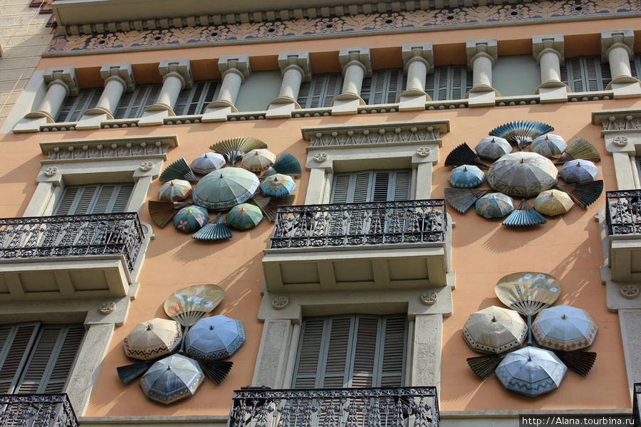 Зонтики Барселона, Испания