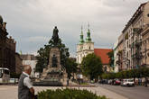 Площадь Матейки, памятник Грюнвальдской битвы (в 1410 объединенное польско-литовско-русское войско разгромило войско Тевтонского ордена. Орден фактически перестал существовать).