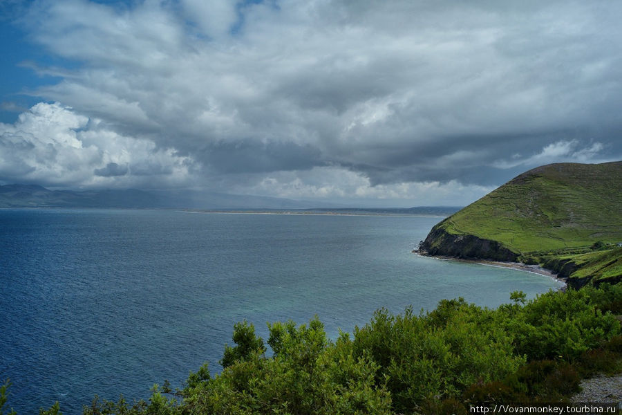 Вдоль бухты Дингл. Вдоль бухты Дингл.