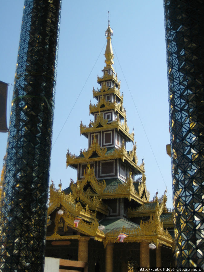 Золотой Шве Дагон Янгон, Мьянма