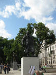 Лондон. Памятник Черчиллю на пл. Вестминстера