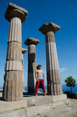 Я, ветер и колонны храма Афины.