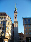 Башння собора св. Петра — старейшего храма Мюнхена, оттуда открывается прекрасный вид на город