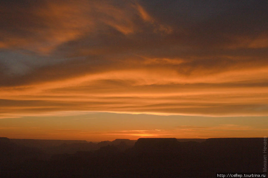 Гранд Каньон на закате Национальный парк Гранд-Каньон, CША