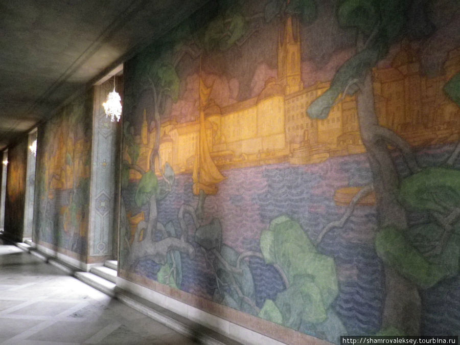 великолепными фресками, выполненными принцем Евгением. Стокгольм, Швеция