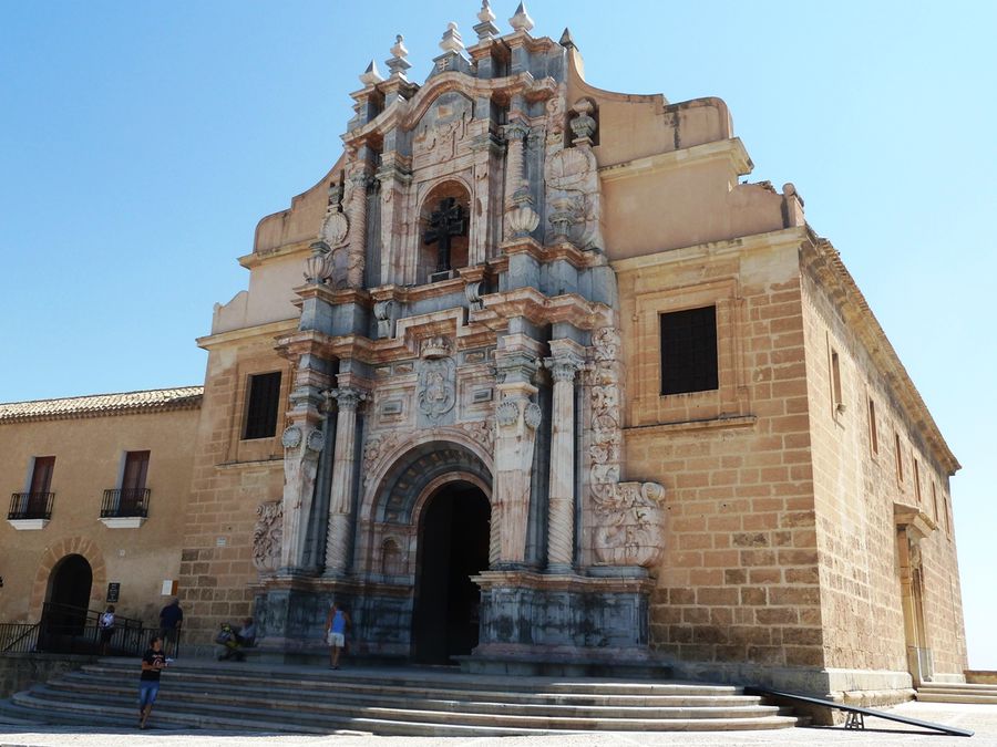 Храм Животворящего Креста Каравака-де-ла-Крус, Испания