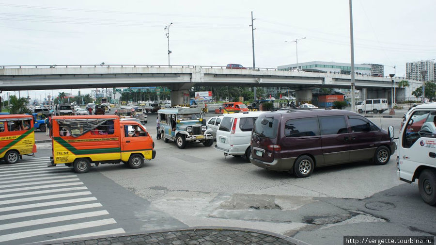 Бульвар Рохас Манила, Филиппины