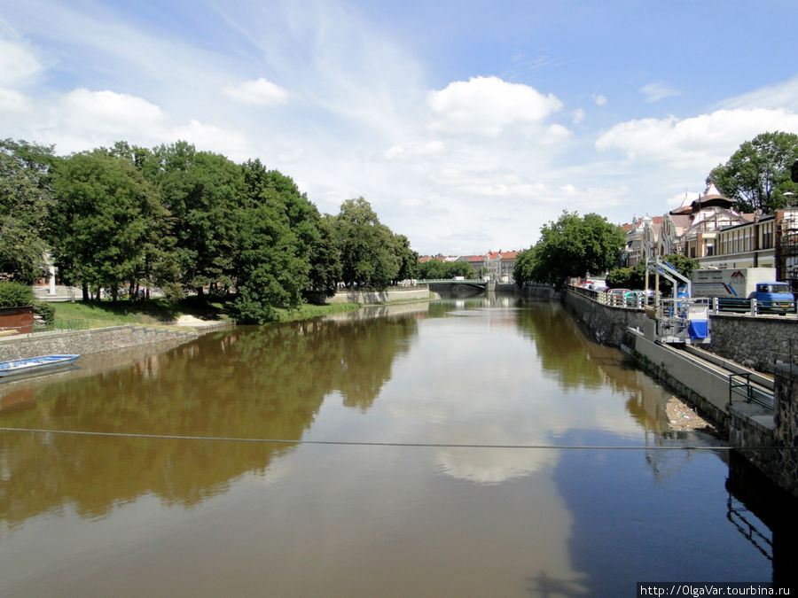 Река Лабе (эта та, что Эльба у немцев) Градец-Кралове, Чехия