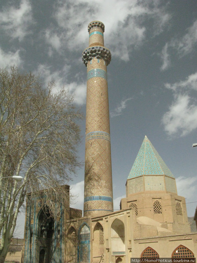 Мечеть в пригородще Исфахана Исфахан, Иран